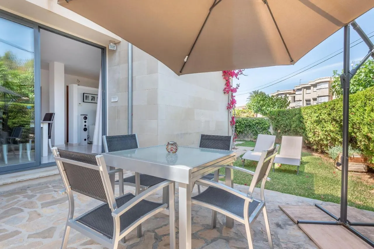 Residencial Llenaire Apartment Port de Pollenca Spain