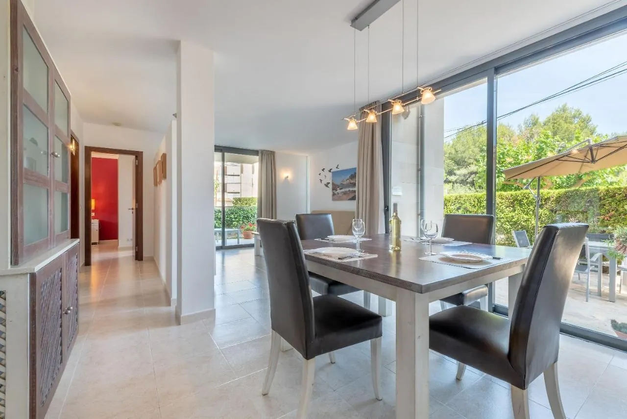 Residencial Llenaire Apartment Port de Pollenca
