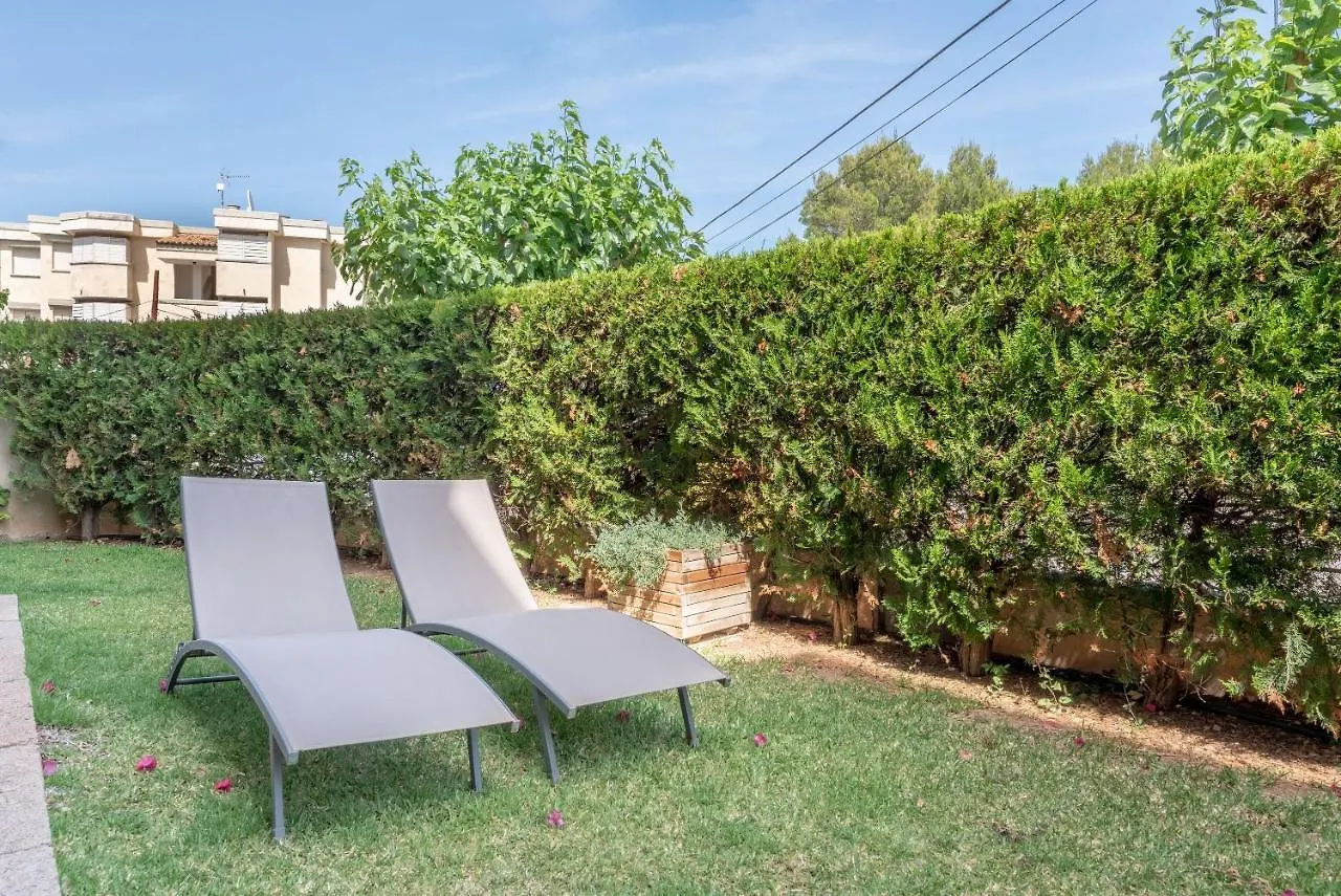 Residencial Llenaire Apartment Port de Pollenca